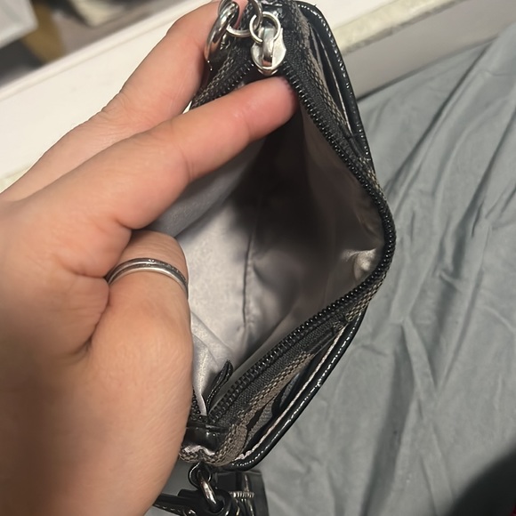 Black coach wristlet - Picture 2 of 3